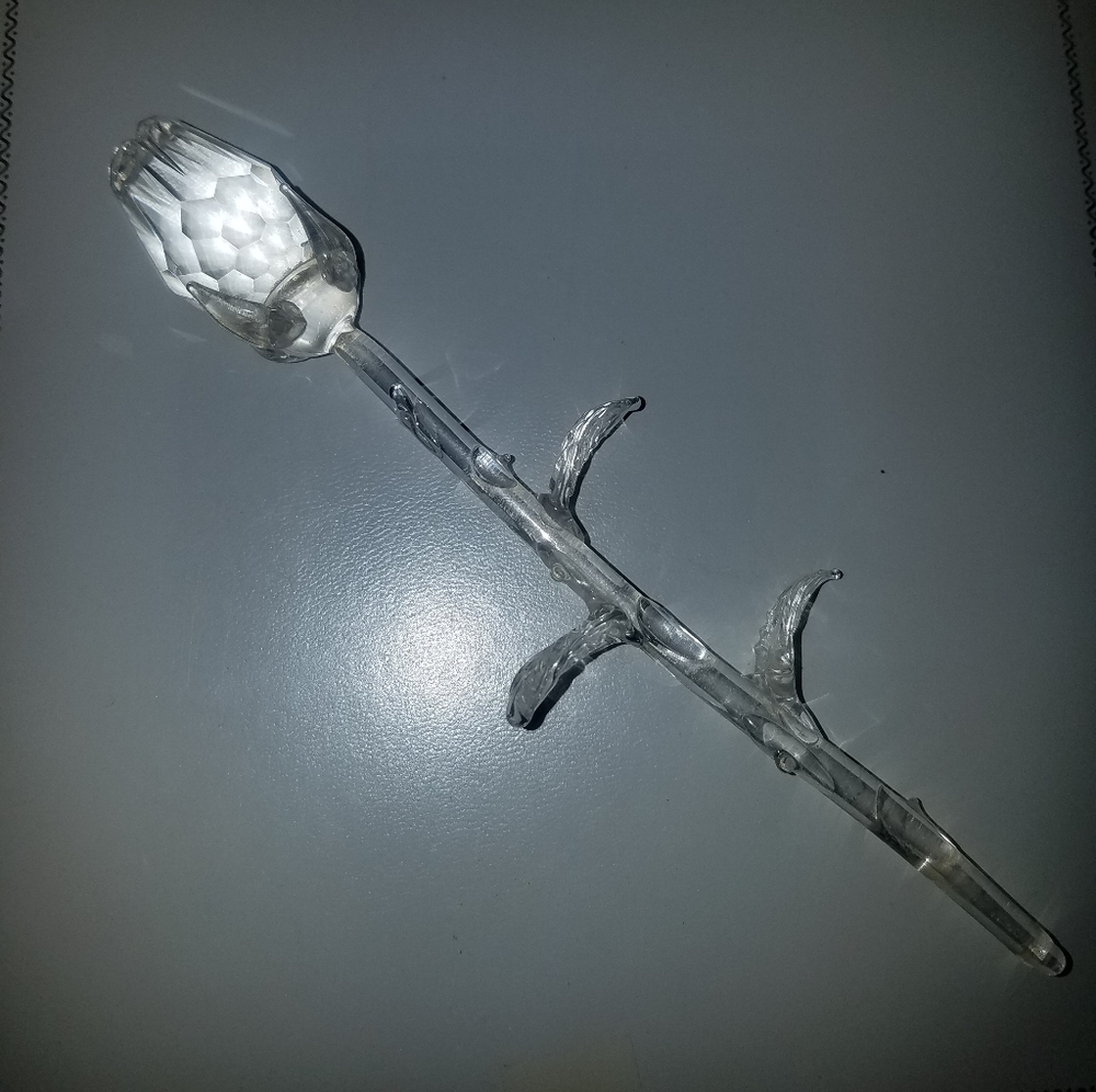 Small beautiful Crystal Rose